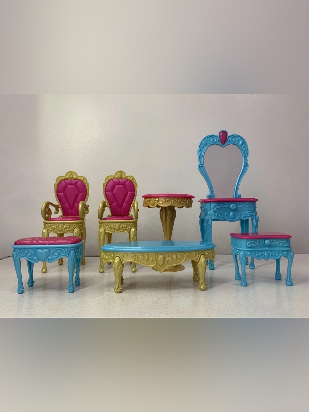 Barbie Mattel Furniture Play Set 2008 Lot Of 7